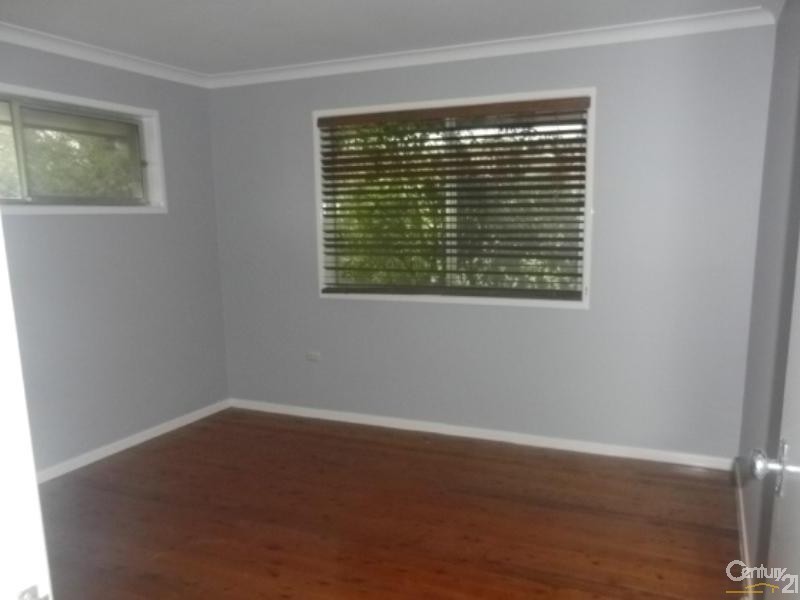 64 Sardon Street, Centenary Heights QLD 4350