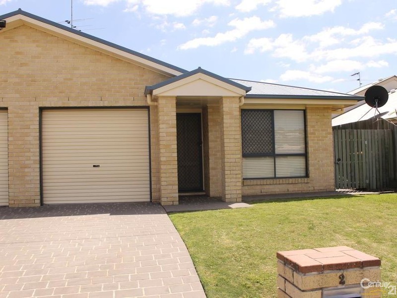 2/63 Luck Street, Drayton QLD 4350