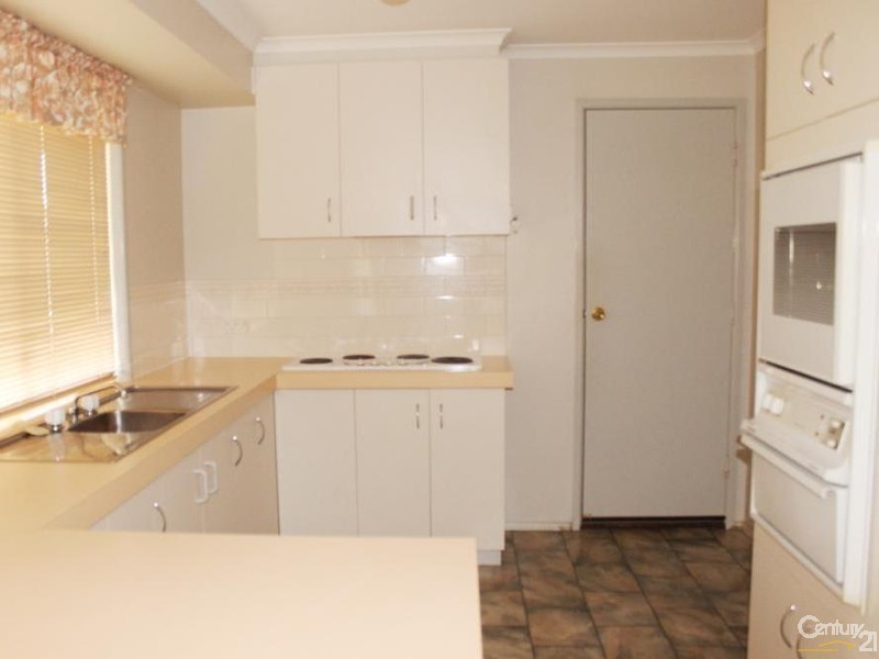 90 Wuth Street, Darling Heights QLD 4350