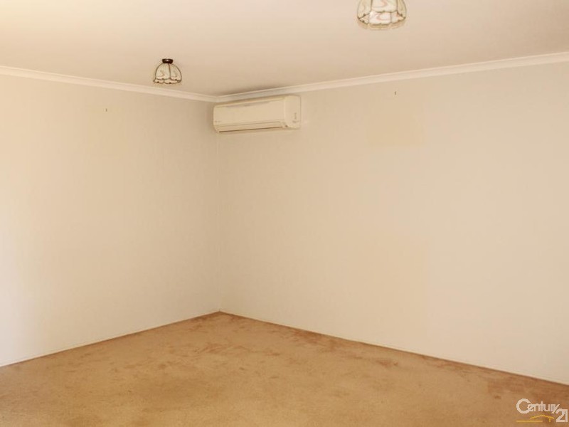 90 Wuth Street, Darling Heights QLD 4350