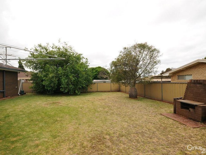 40 Platz Street, Darling Heights QLD 4350