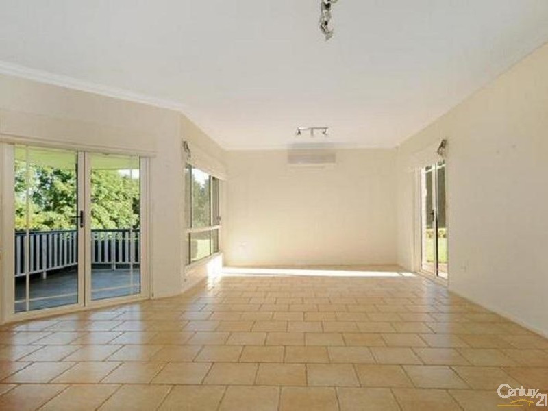 2 Donaghy Court, Middle Ridge QLD 4350