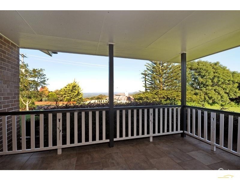 2 Donaghy Court, Middle Ridge QLD 4350