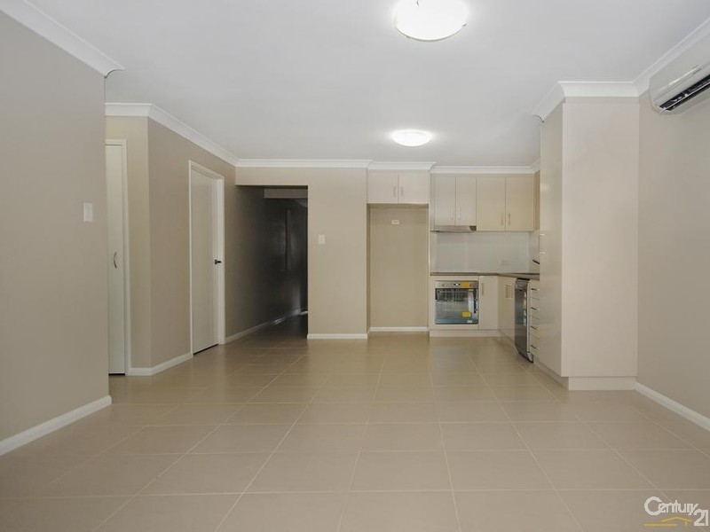 3/37 Boyett Street, Centenary Heights QLD 4350