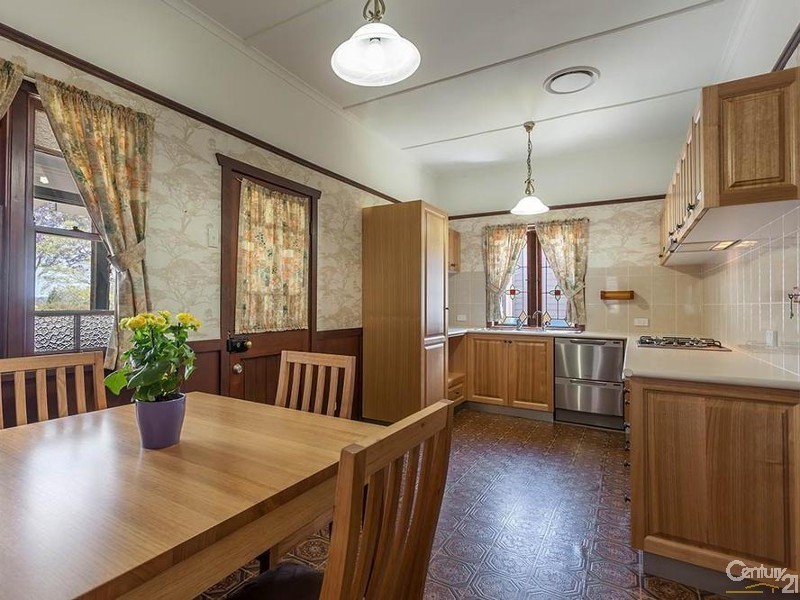 239 Hume Street, South Toowoomba QLD 4350