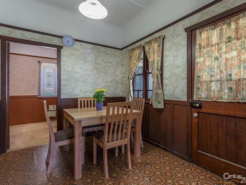 239 Hume Street, South Toowoomba QLD 4350