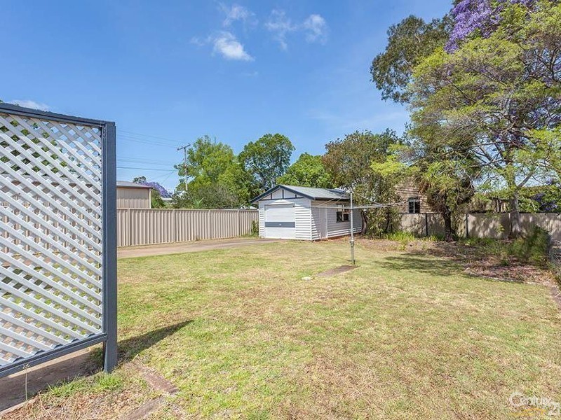 239 Hume Street, South Toowoomba QLD 4350