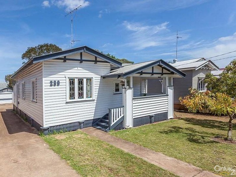239 Hume Street, South Toowoomba QLD 4350