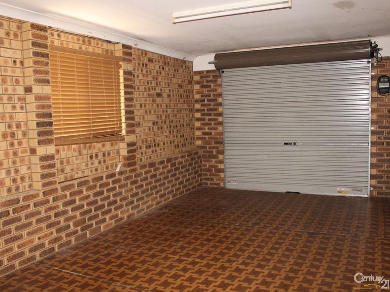 6 Carey Street, Kearneys Spring QLD 4350