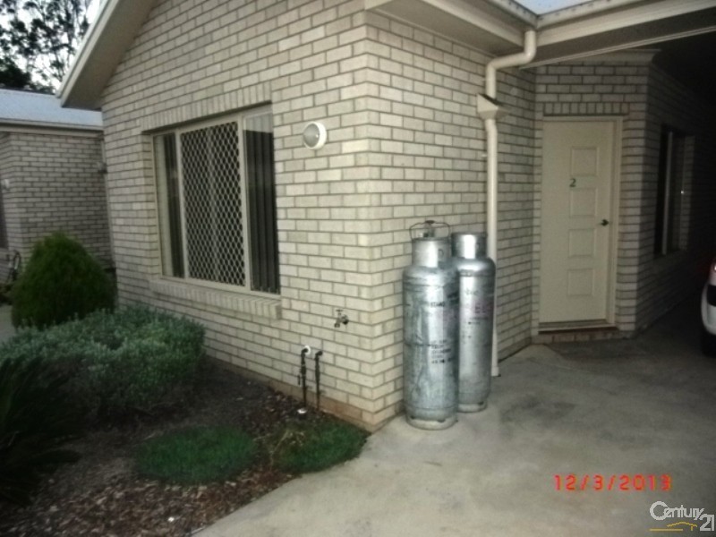 2/38a Cortess Street, Harristown QLD 4350