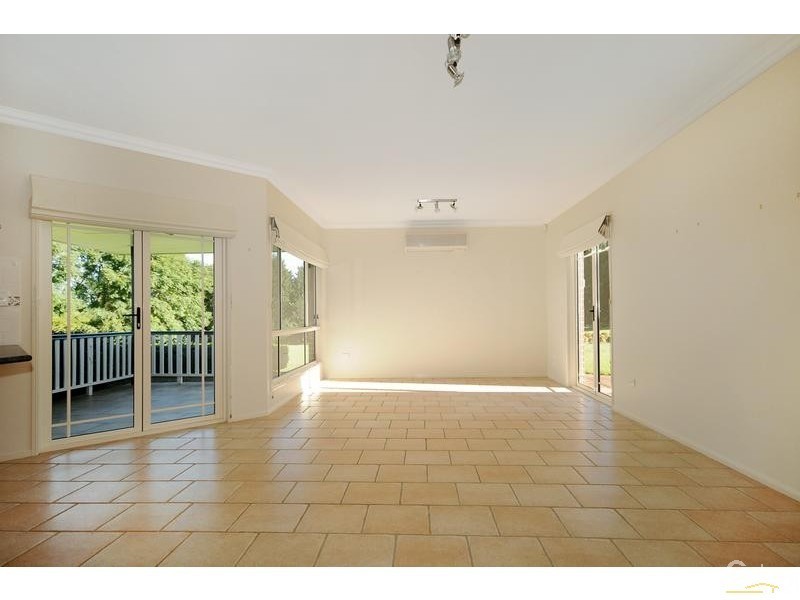2 Donaghy Court, Middle Ridge QLD 4350