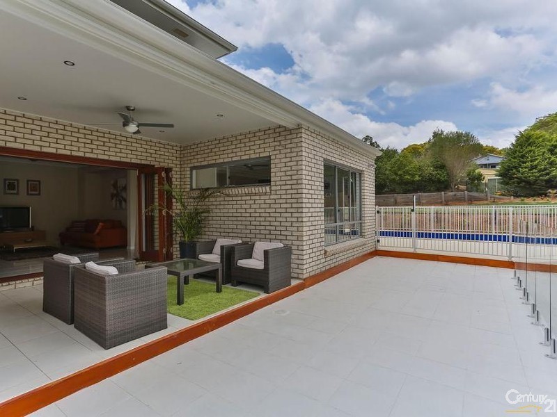 37 Piccadilly Court, Mount Lofty QLD 4350