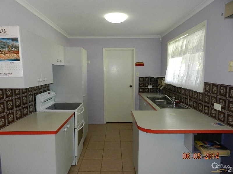 42 Paull Street, Wilsonton QLD 4350