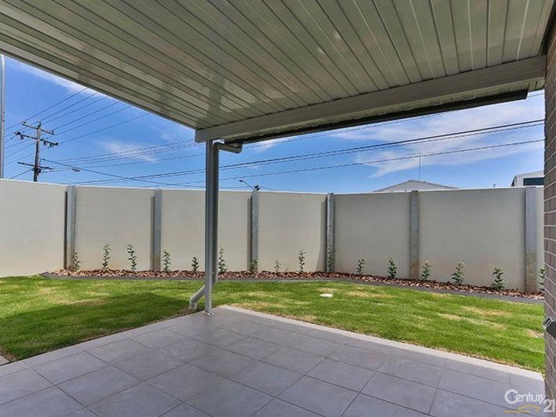 9 Whitley Court, Glenvale QLD 4350