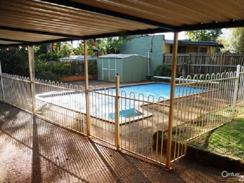 29 Butler Street, Rangeville QLD 4350