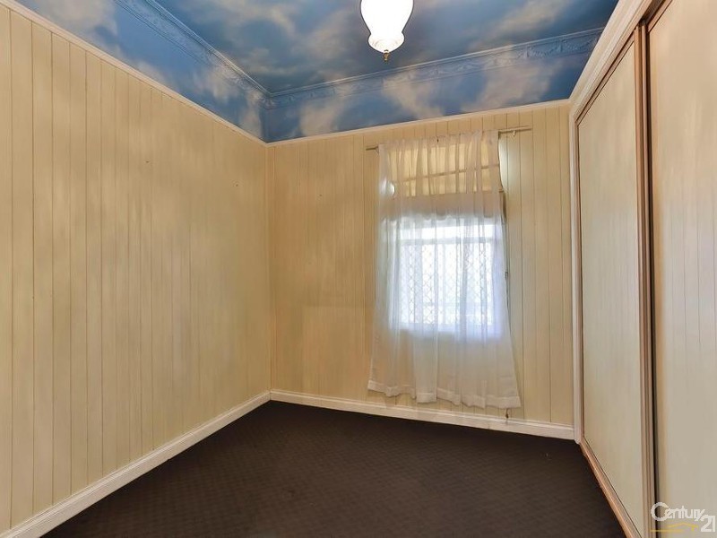 292 James Street, Harristown QLD 4350