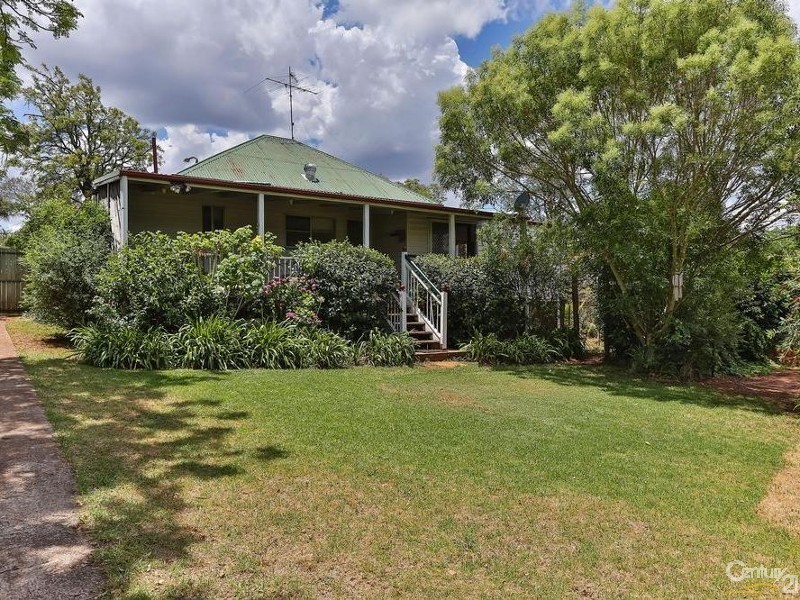 292 James Street, Harristown QLD 4350