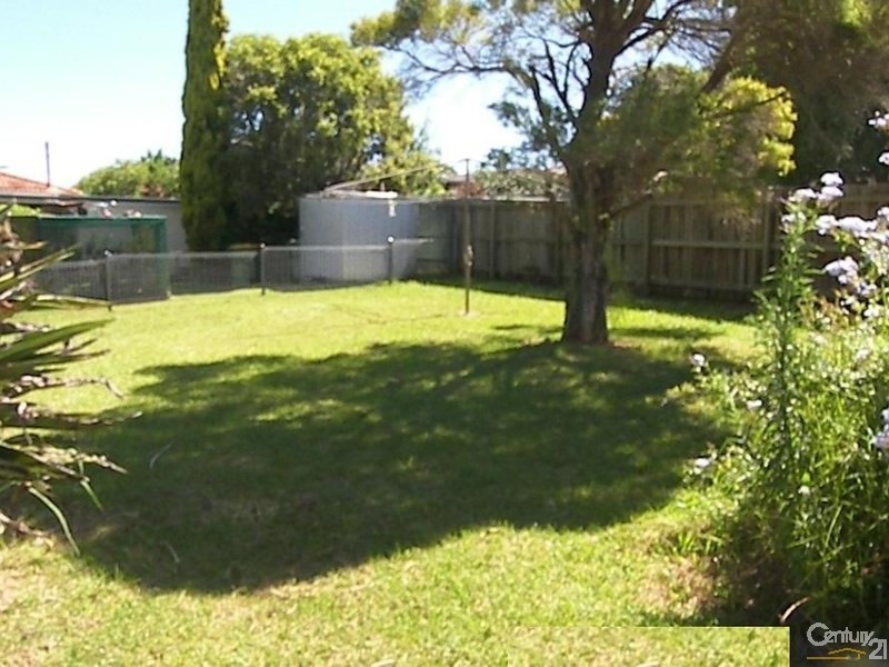 194 Alderley Street, Centenary Heights QLD 4350