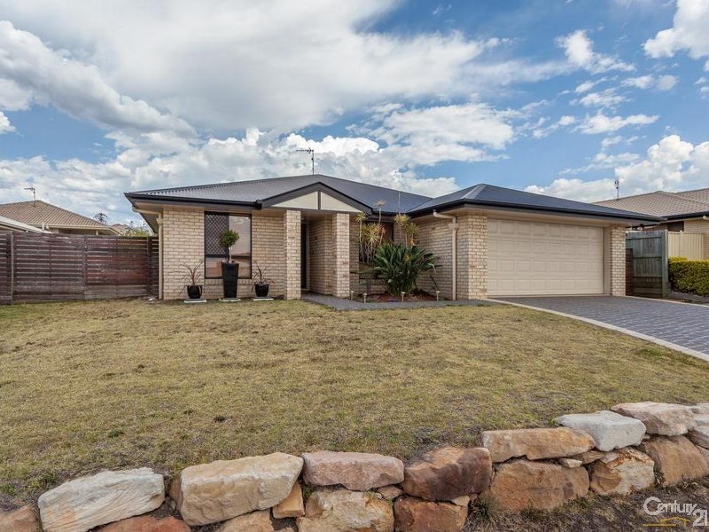 6 Wareena Crescent, Glenvale QLD 4350