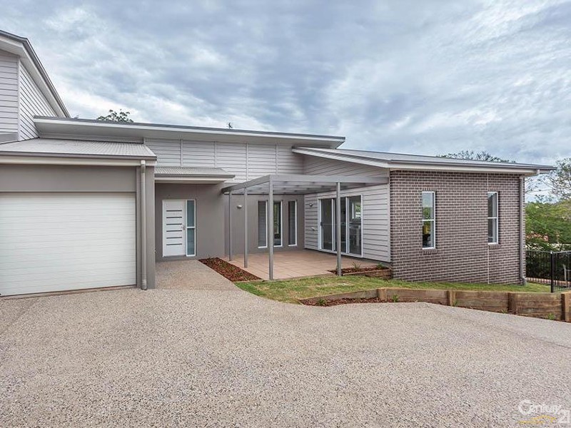 1-8/5 Messines Street, Harlaxton QLD 4350