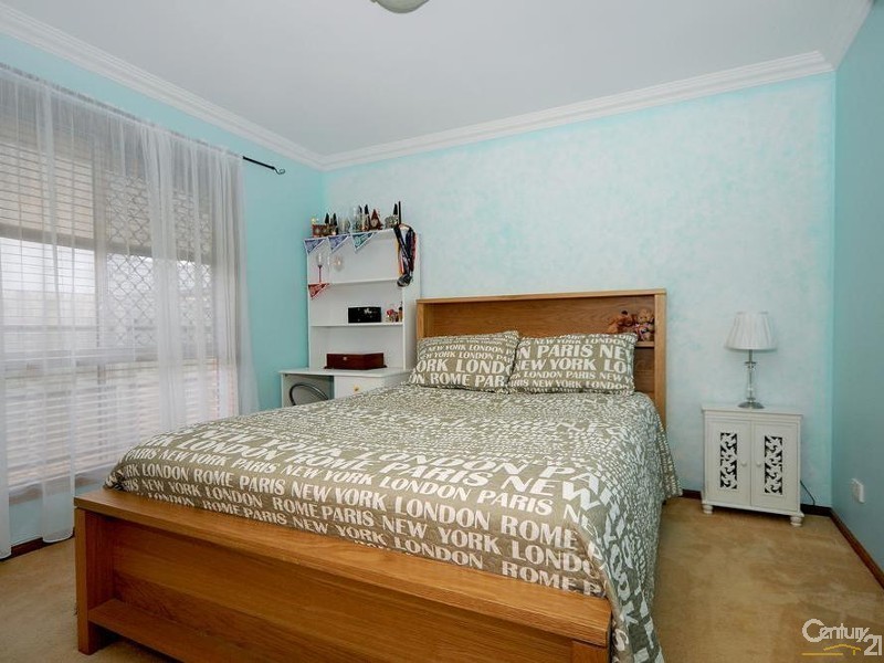 20  Salisbury Street, Darling Heights QLD 4350