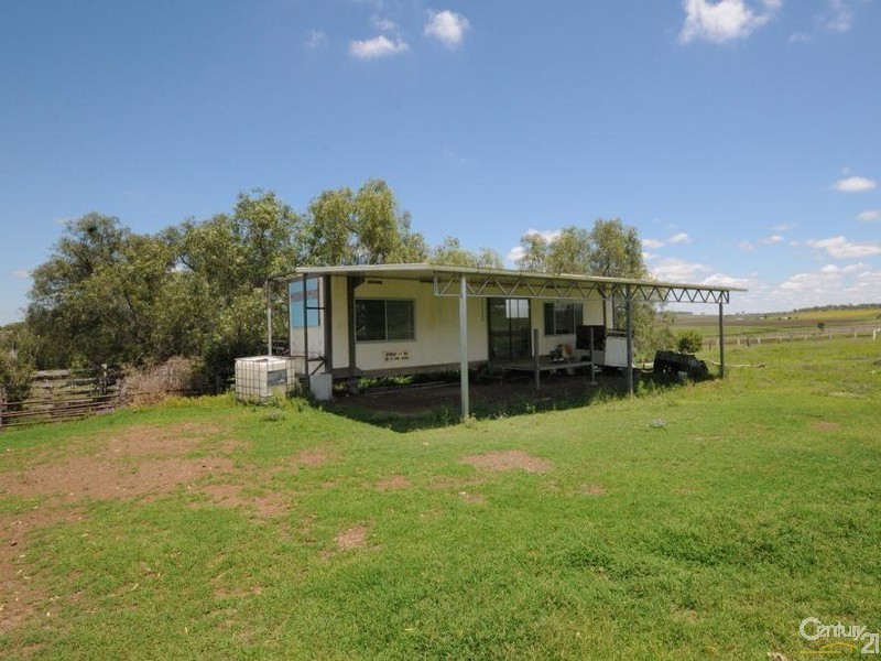 17341 New England Highway, Allora QLD 4362