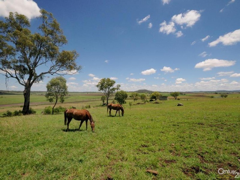 17341 New England Highway, Allora QLD 4362