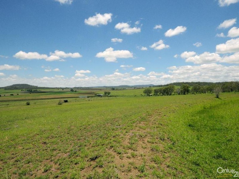 17341 New England Highway, Allora QLD 4362