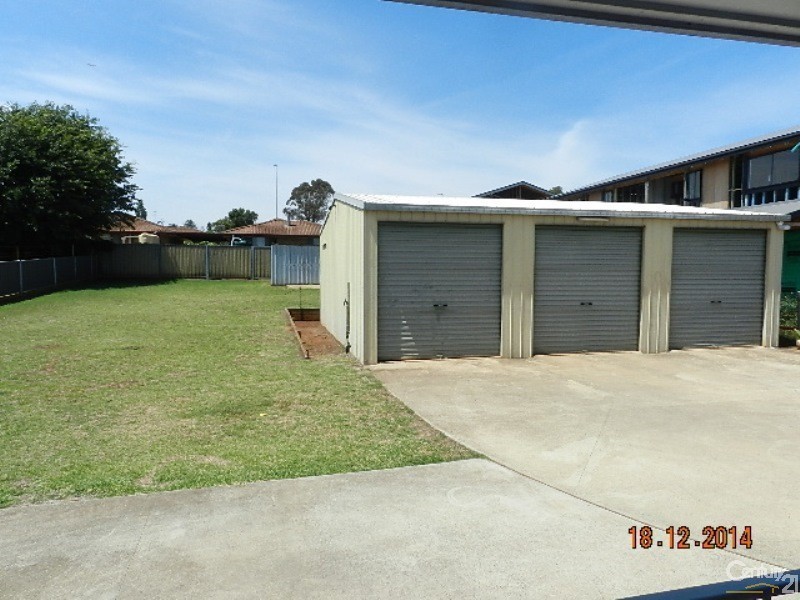 22 Avondale Street, Newtown QLD 4350