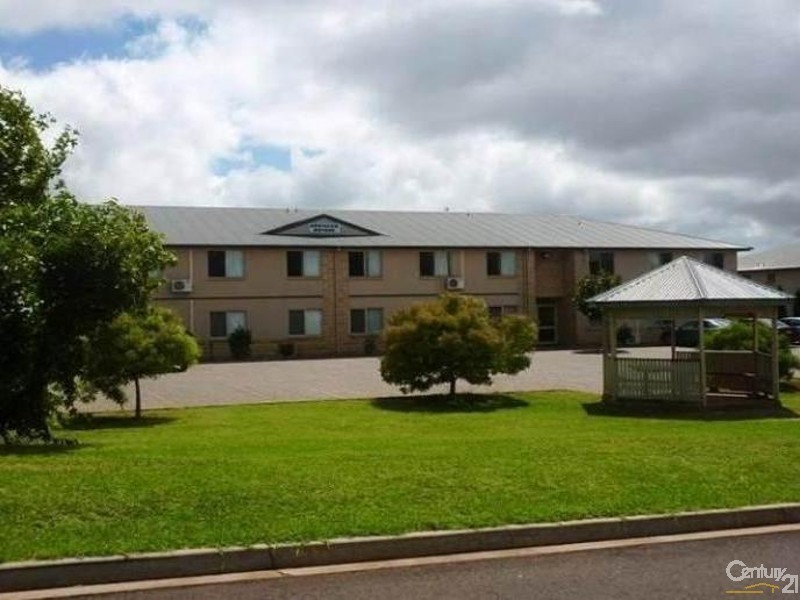 16/5-7 Uniplaza Court, Kearneys Spring QLD 4350