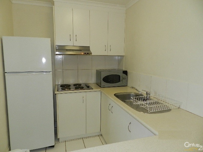 16/5-7 Uniplaza Court, Kearneys Spring QLD 4350