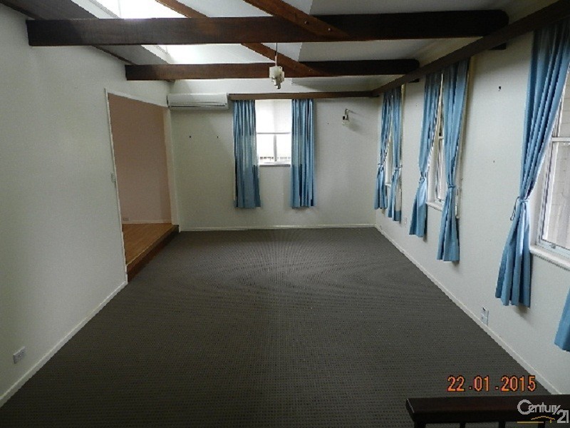 17 Parsons Street, Rangeville QLD 4350