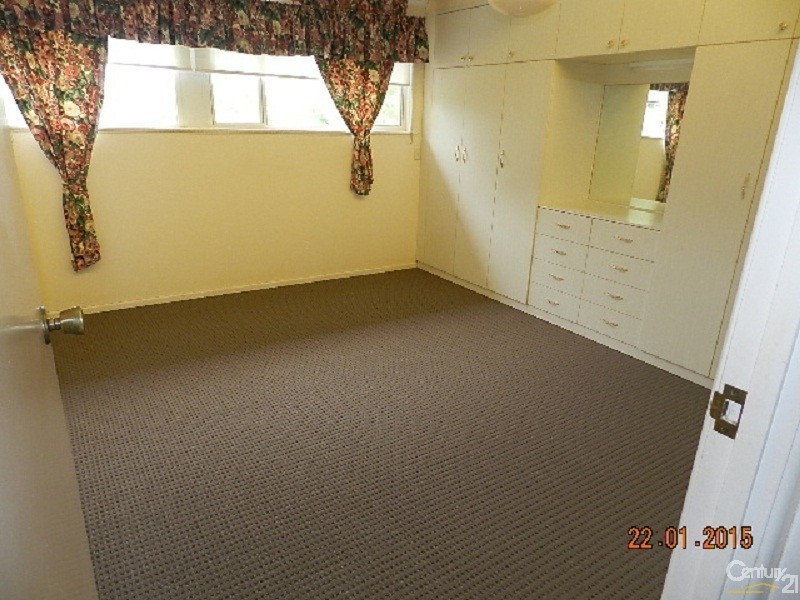 17 Parsons Street, Rangeville QLD 4350