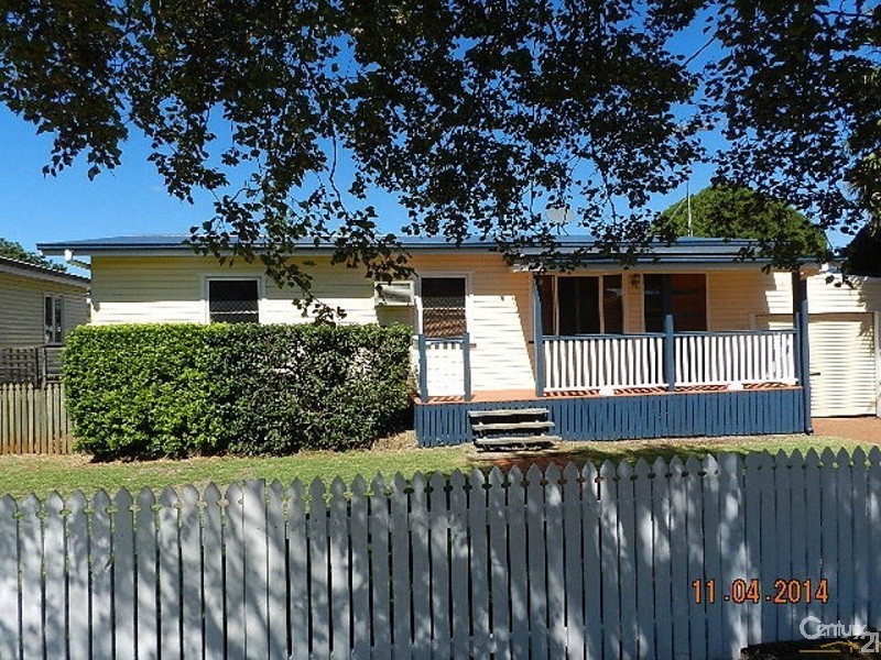 14  Wilfred Street, Harristown QLD 4350