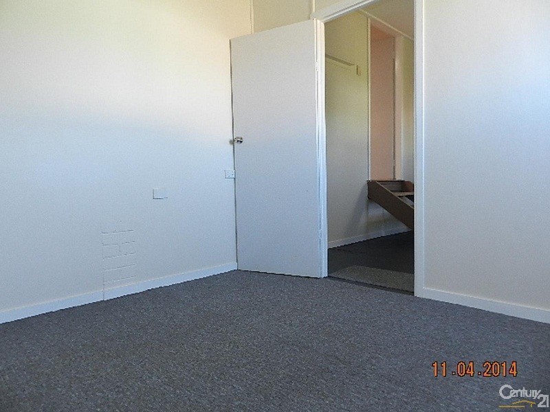 14  Wilfred Street, Harristown QLD 4350