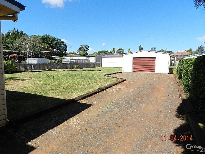 14  Wilfred Street, Harristown QLD 4350