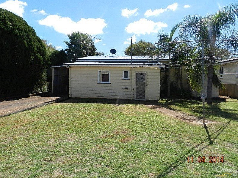 14  Wilfred Street, Harristown QLD 4350