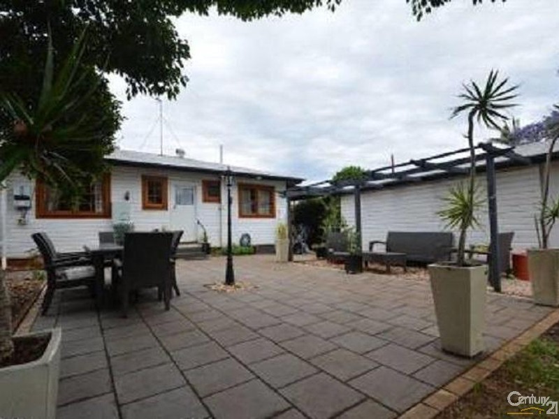 101 Curzon Street, East Toowoomba QLD 4350