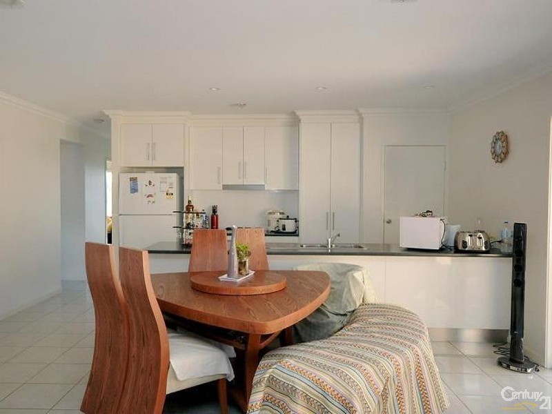 1/22  Piccadilly Court, Mount Lofty QLD 4350