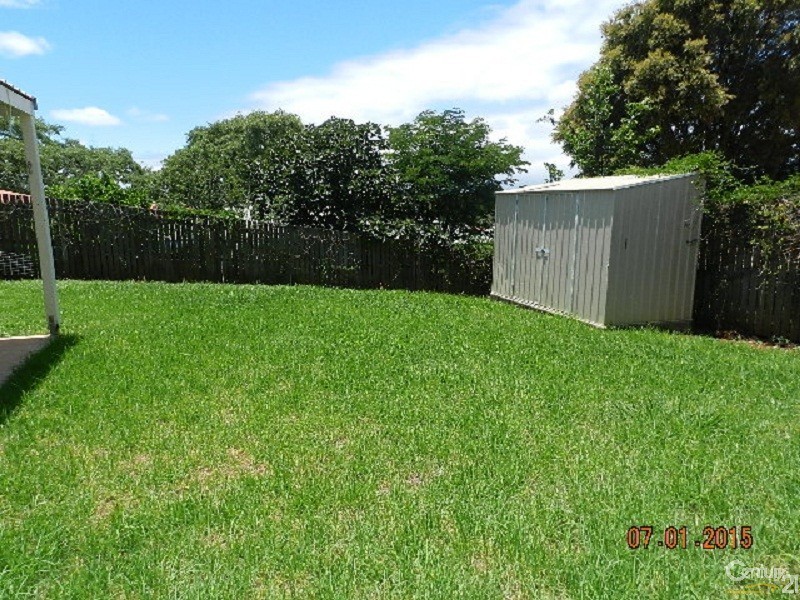 9 O’Beirne Street, Kearneys Spring QLD 4350