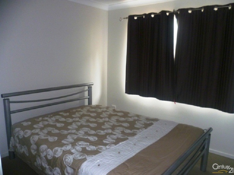 1/125 Platz Street, Darling Heights QLD 4350