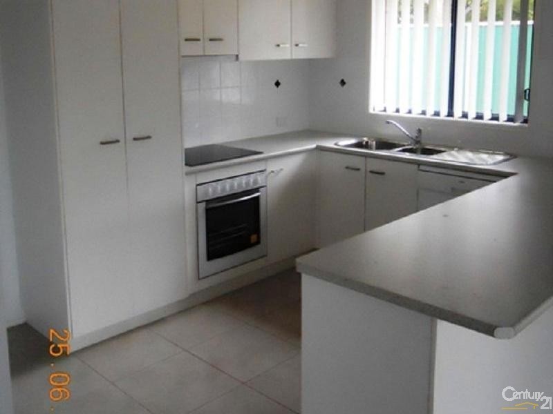 3/28  Canning Street, Drayton QLD 4350