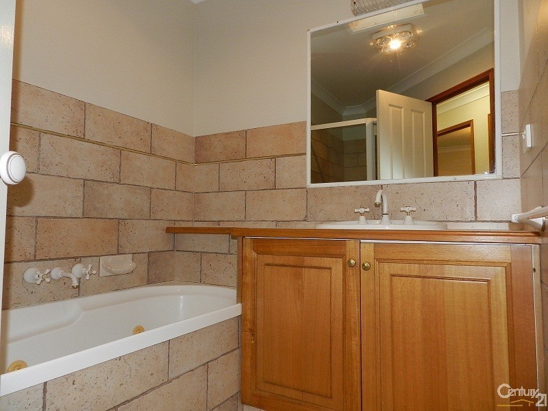 1/6 Ocean Street, Rangeville QLD 4350