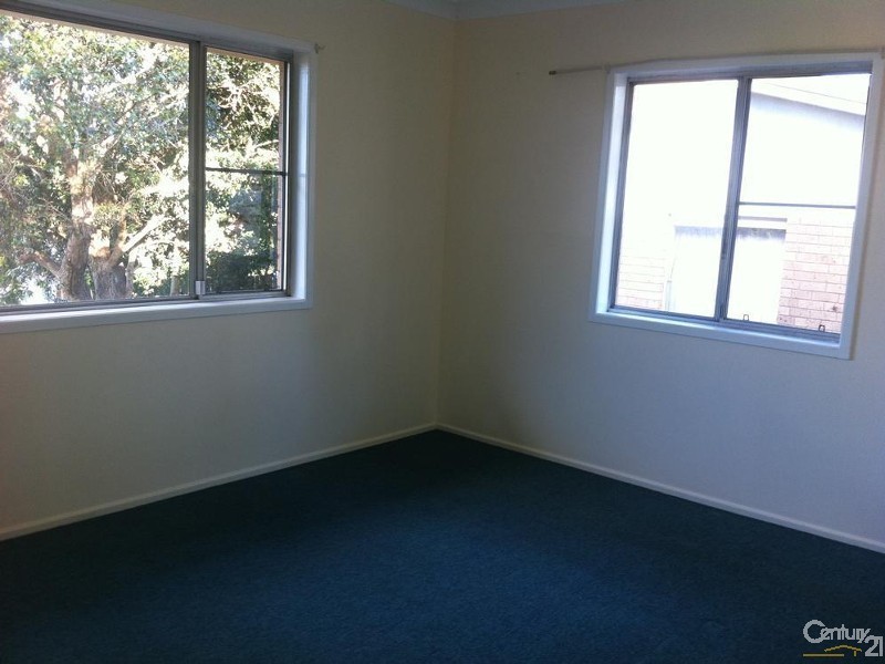 23 Bingara Street, Mount Lofty QLD 4350