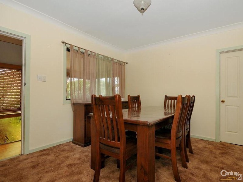 20 Norah Street, Centenary Heights QLD 4350