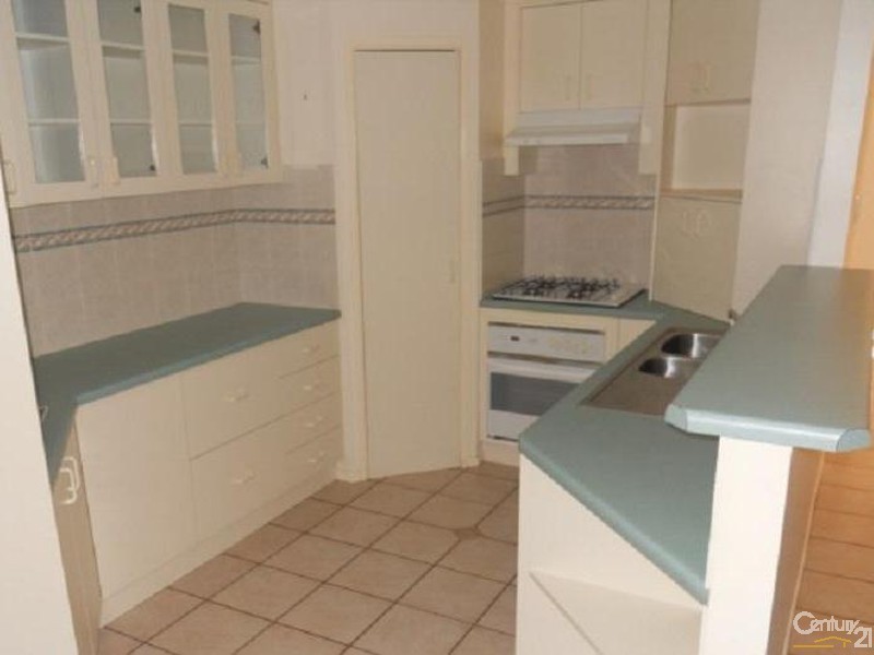 6  Kerry Close, Middle Ridge QLD 4350