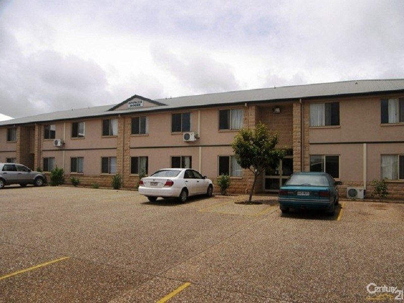 1/5-7 Uniplaza Court, Darling Heights QLD 4350