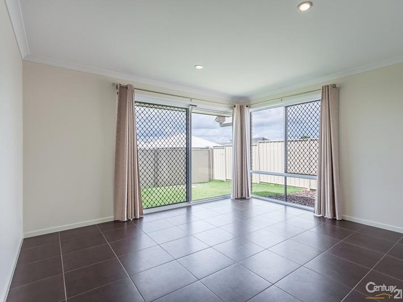 2 O’Grady Street, Kearneys Spring QLD 4350