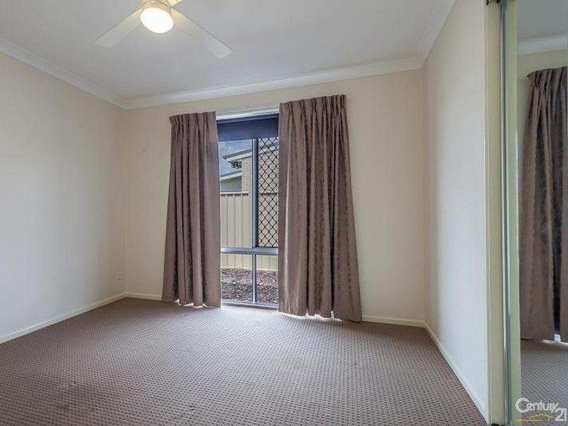 2 O’Grady Street, Kearneys Spring QLD 4350