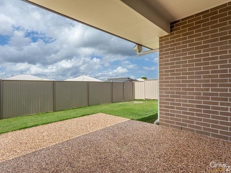 2 O’Grady Street, Kearneys Spring QLD 4350